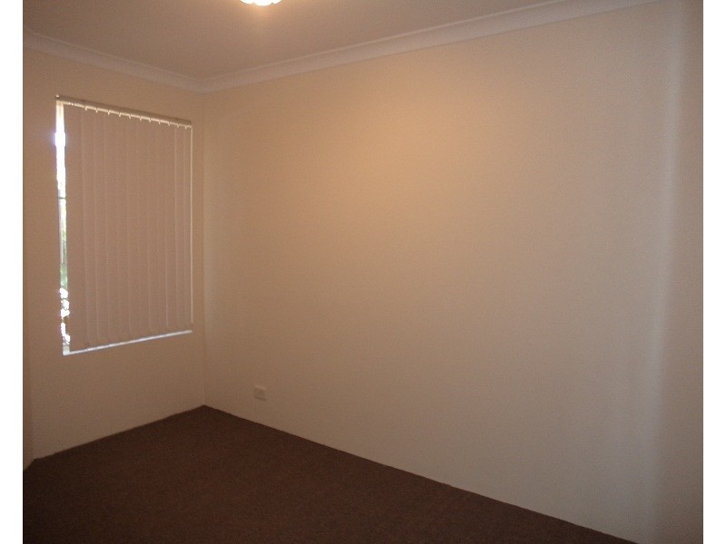 12/10 Elanora Drive, Cooloongup WA 6168