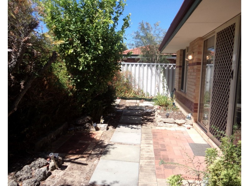 12/10 Elanora Drive, Cooloongup WA 6168