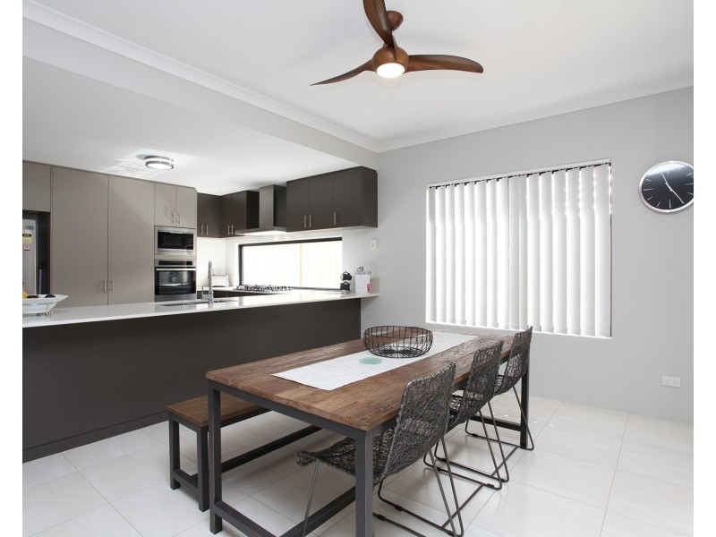 39  Allatoona Avenue, Golden Bay WA 6174