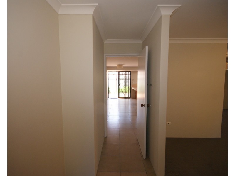 16 Mudlark Way, Yangebup WA 6164