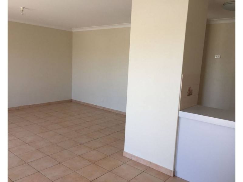 10/14 Hefron Street, Rockingham WA 6168
