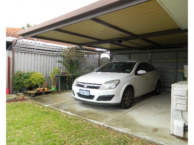 32 Henry Street, Rockingham WA 6168