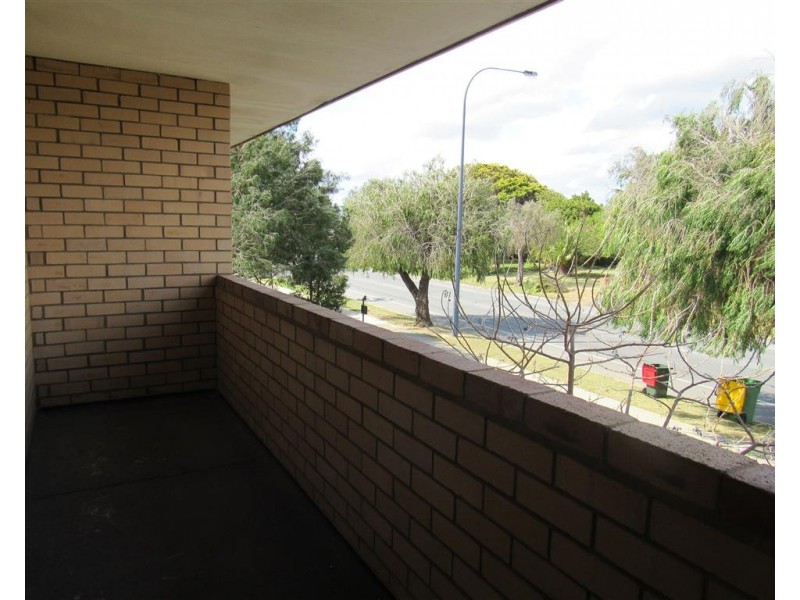 7/69 Safety Bay Road, Shoalwater WA 6169