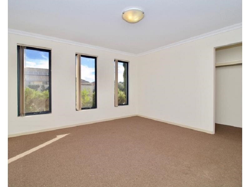 5 Champlain Road, Secret Harbour WA 6173