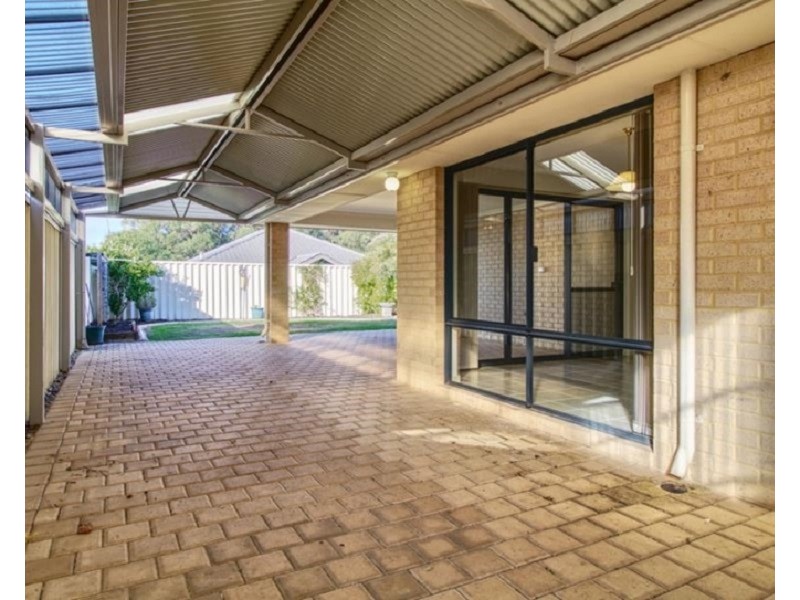 5 Champlain Road, Secret Harbour WA 6173