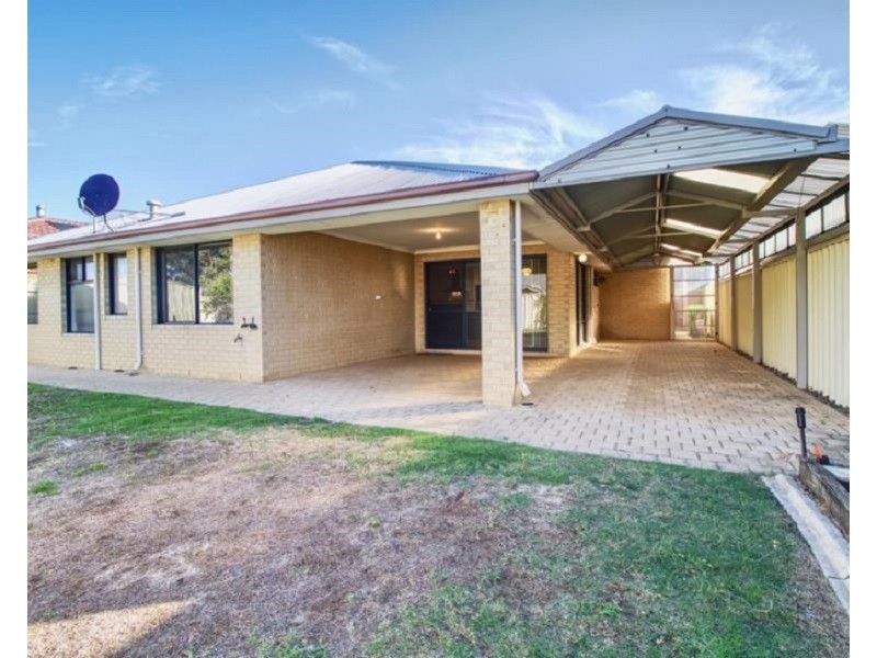 5 Champlain Road, Secret Harbour WA 6173