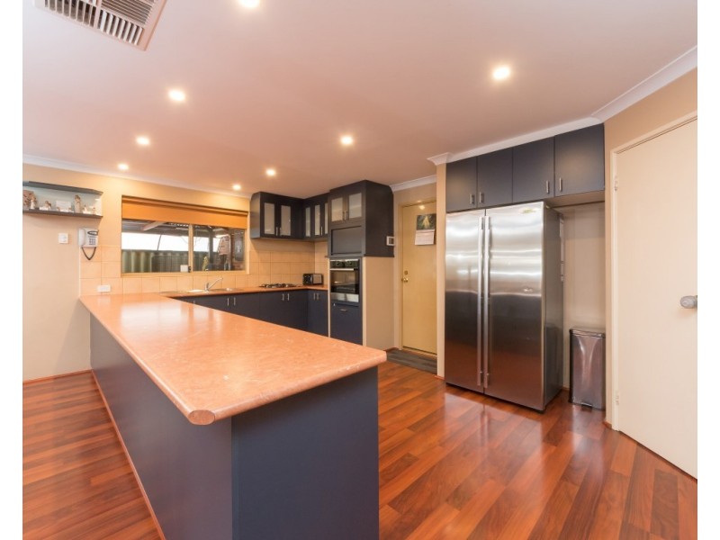 107 Bayside Boulevard, Port Kennedy WA 6172