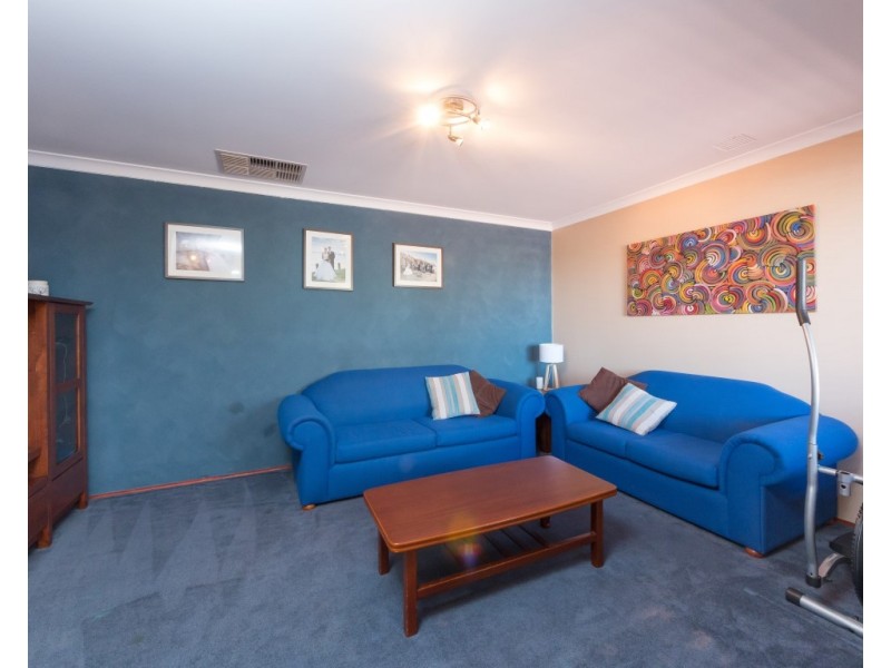 107 Bayside Boulevard, Port Kennedy WA 6172