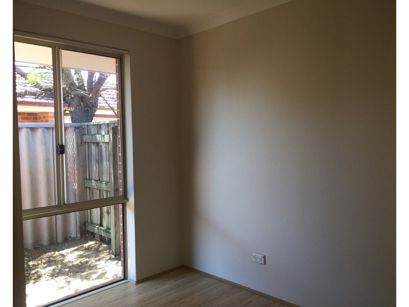 7 Manila Place, Warnbro WA 6169