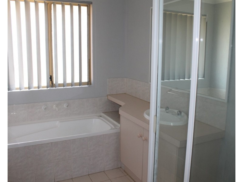 4B Batavia Close, Port Kennedy WA 6172