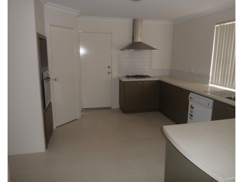 79 Hawker Street, Shoalwater WA 6169