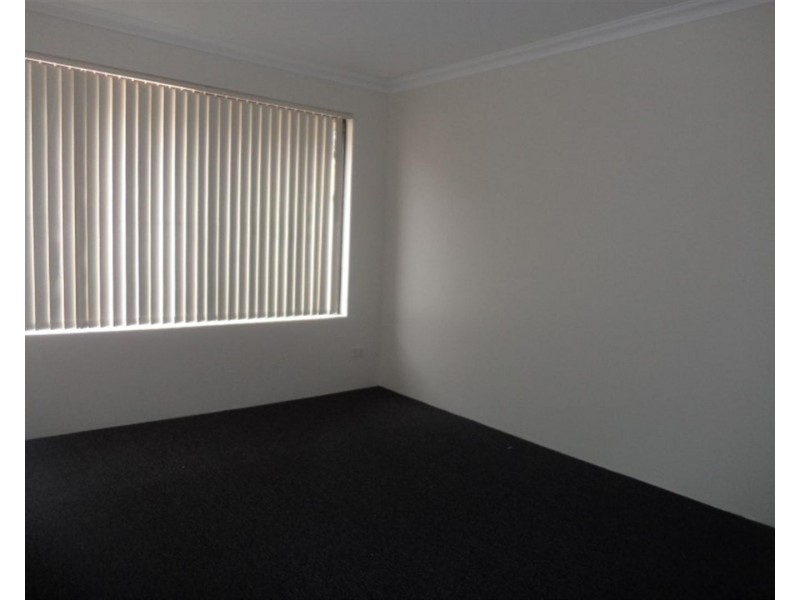 79 Hawker Street, Shoalwater WA 6169