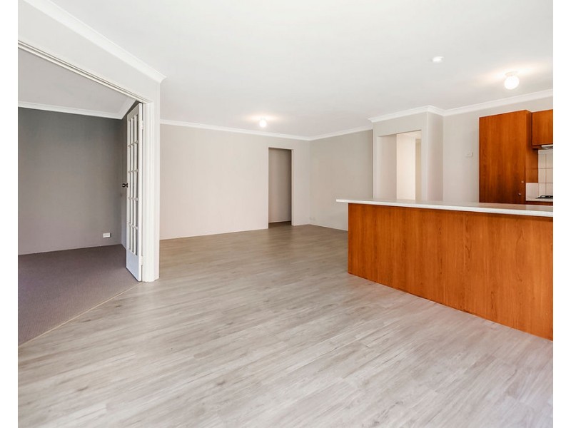 11 Fitzgibbon Road, Rockingham WA 6168