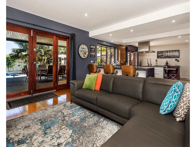 24  Regan Street, Rockingham WA 6168