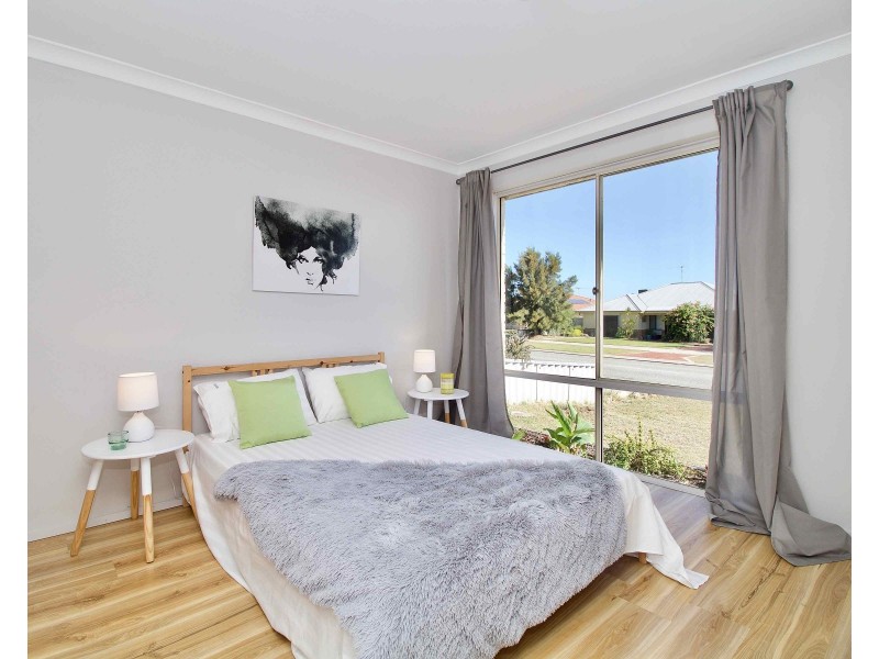 1 Santa Monica Drive, Waikiki WA 6169