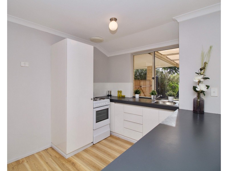 1 Santa Monica Drive, Waikiki WA 6169