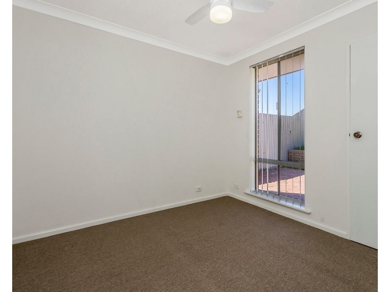 6 Athena Court, Cooloongup WA 6168