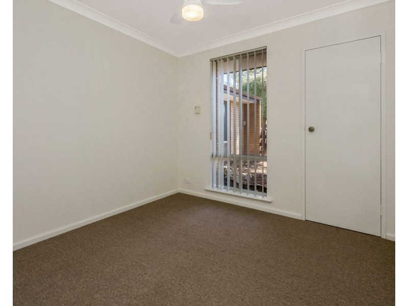 6 Athena Court, Cooloongup WA 6168