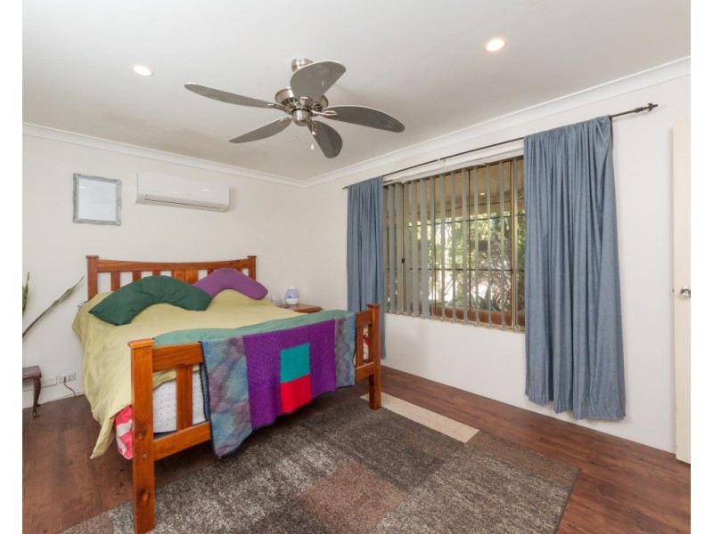 6 Catambro Way, Waikiki WA 6169