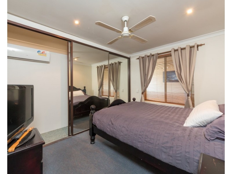 6 Catambro Way, Waikiki WA 6169