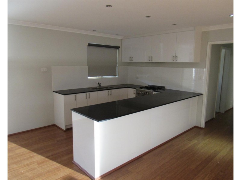 43 Fawdon Street, Safety Bay WA 6169