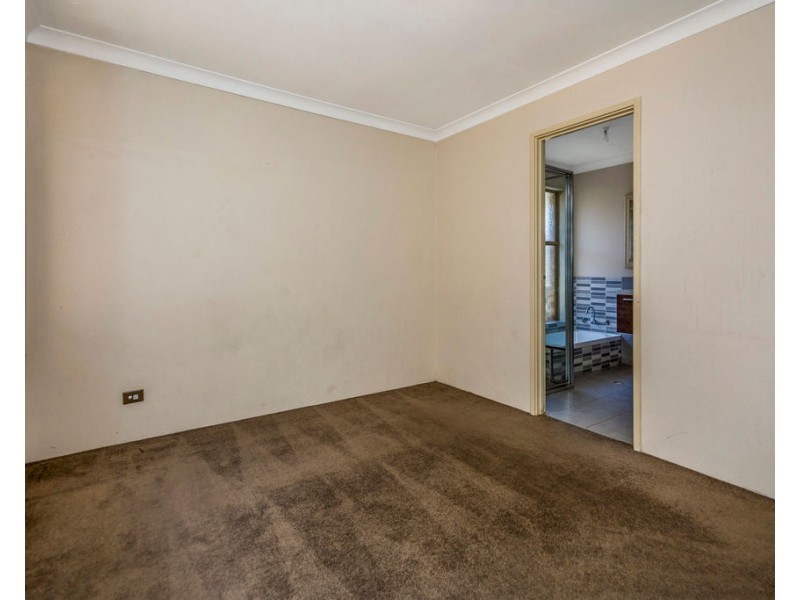 30 Carnegie Loop, Cooloongup WA 6168