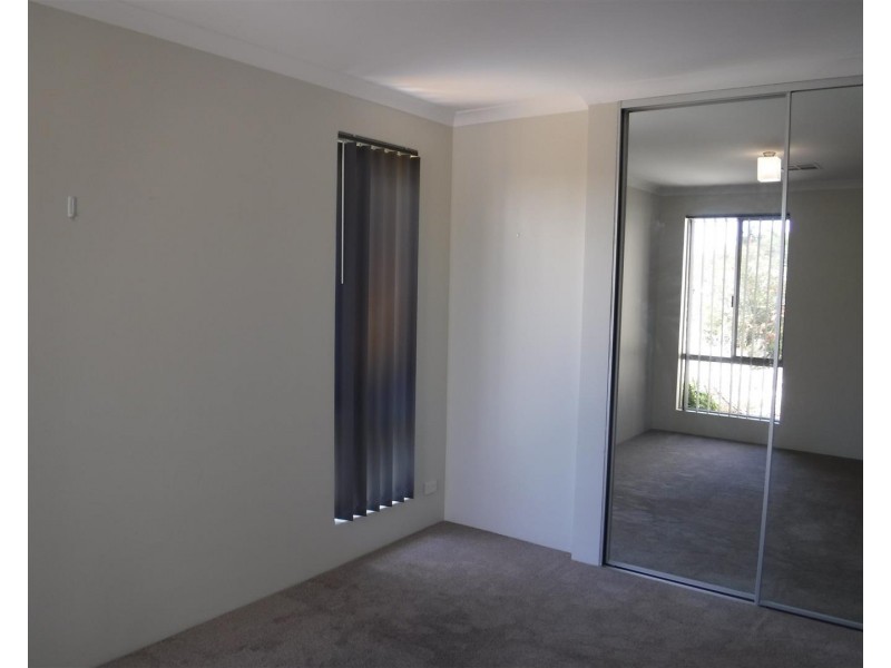 1D Radford Place, Safety Bay WA 6169