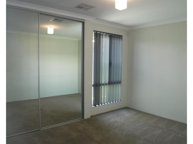 1D Radford Place, Safety Bay WA 6169