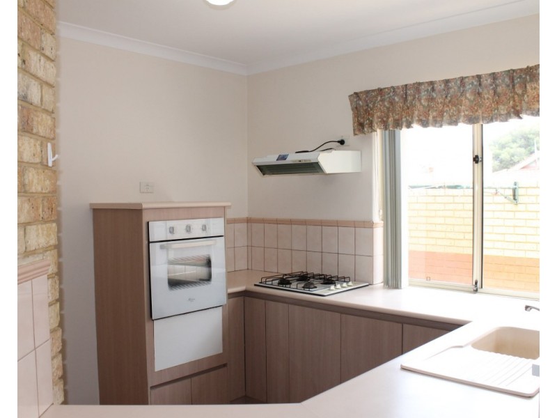 5/100 Kent Street, Rockingham WA 6168