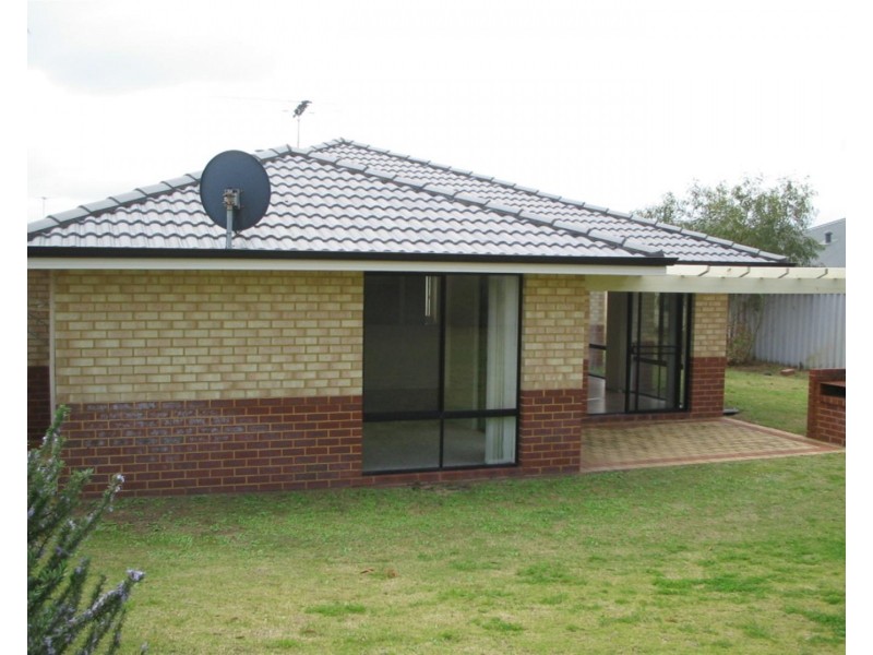 9 Fontenay Court, Port Kennedy WA 6172