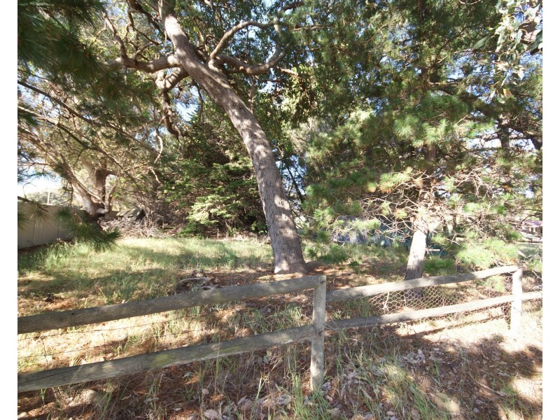 4b Pleasant Grove Circle, Falcon WA 6210