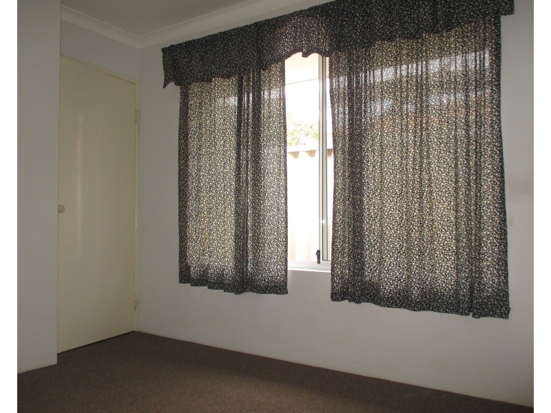 26 Mulloway Place, Warnbro WA 6169