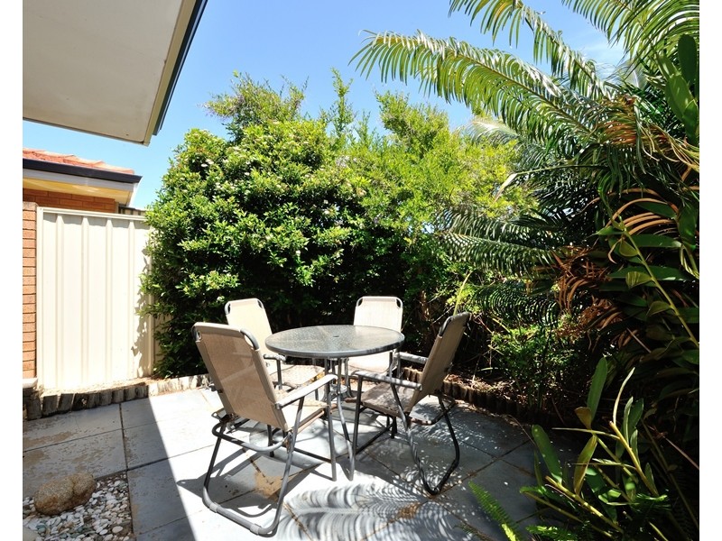 3/3 Alexandra Street, Rockingham WA 6168