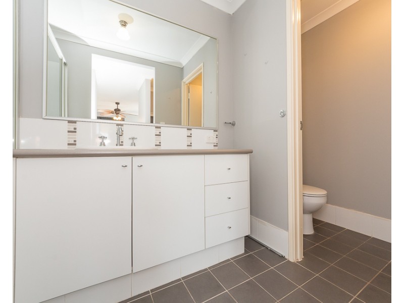 39  Coffs Bend, Secret Harbour WA 6173