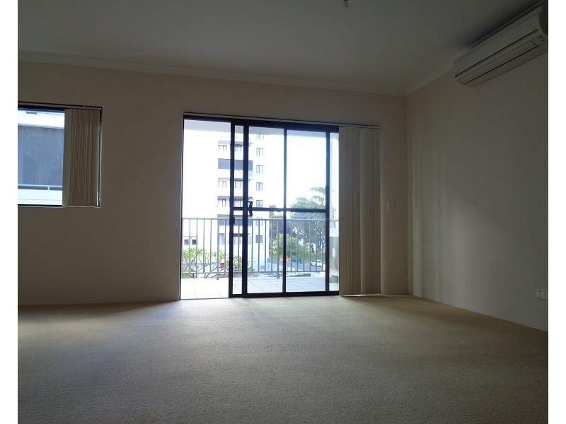 84/18 Kent Street, Rockingham WA 6168