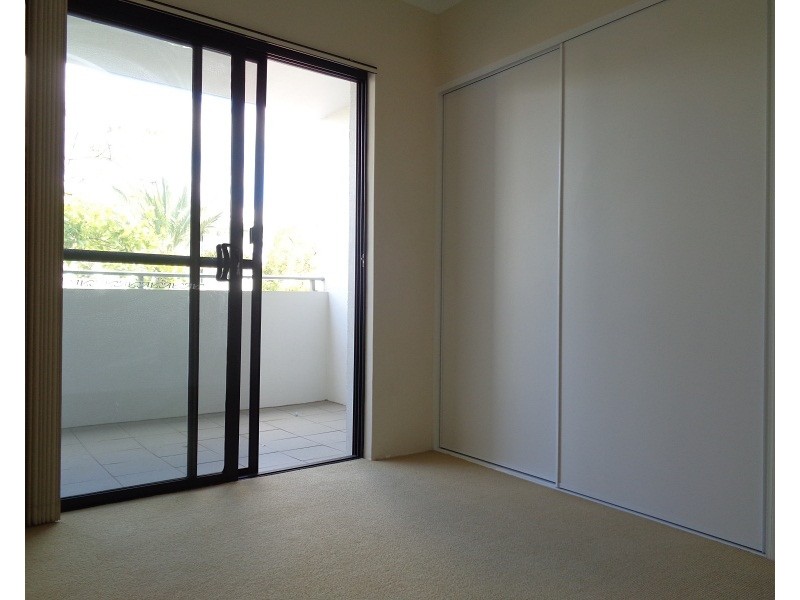 84/18 Kent Street, Rockingham WA 6168