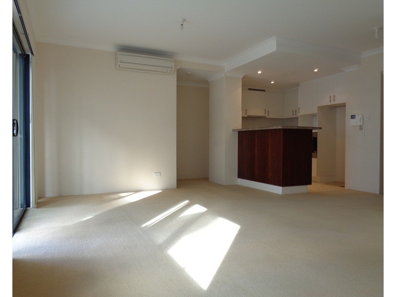 84/18 Kent Street, Rockingham WA 6168