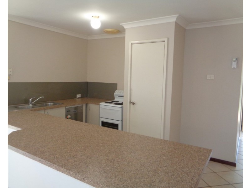 78 Woodbridge Drive, Cooloongup WA 6168