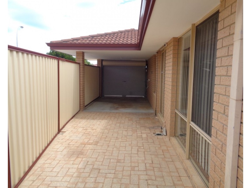 78 Woodbridge Drive, Cooloongup WA 6168