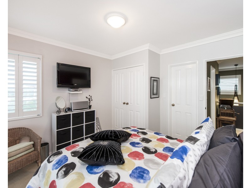 12 Long Beach Rise, Port Kennedy WA 6172