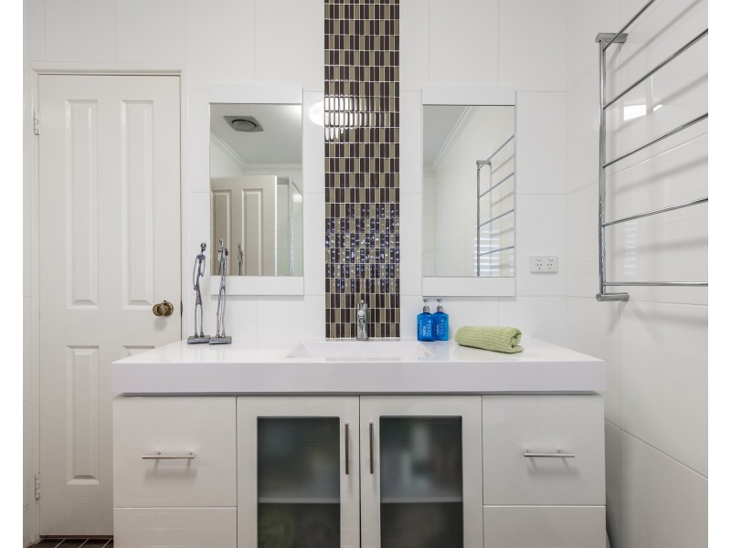 12 Long Beach Rise, Port Kennedy WA 6172