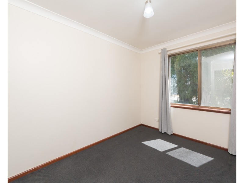 4  Jamaican Road, Safety Bay WA 6169