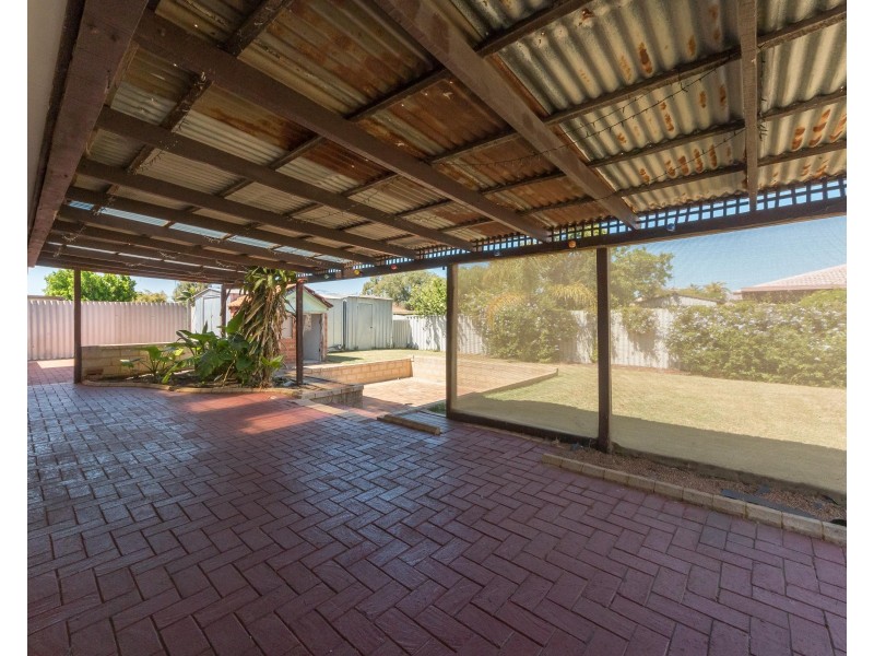 4  Jamaican Road, Safety Bay WA 6169