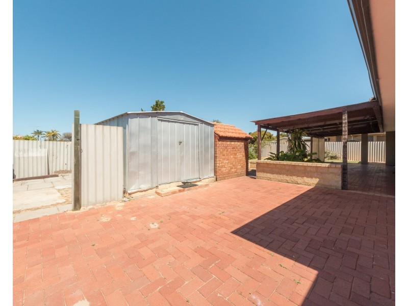 4  Jamaican Road, Safety Bay WA 6169