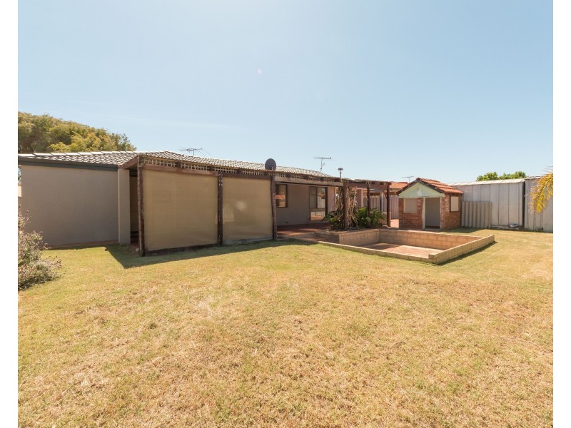 4  Jamaican Road, Safety Bay WA 6169