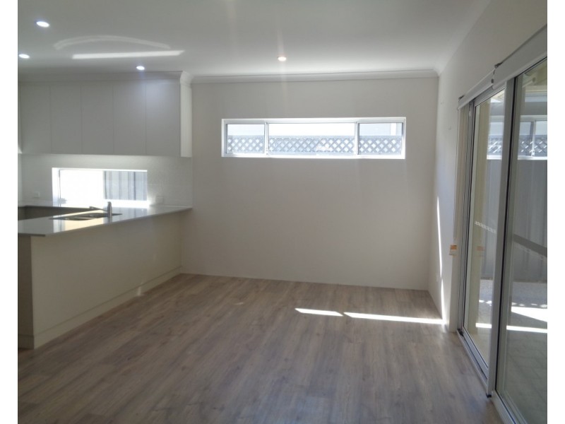 16/19 Malibu Road, Safety Bay WA 6169