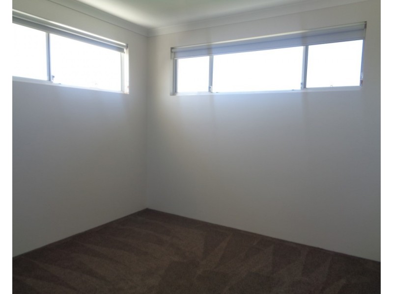 16/19 Malibu Road, Safety Bay WA 6169