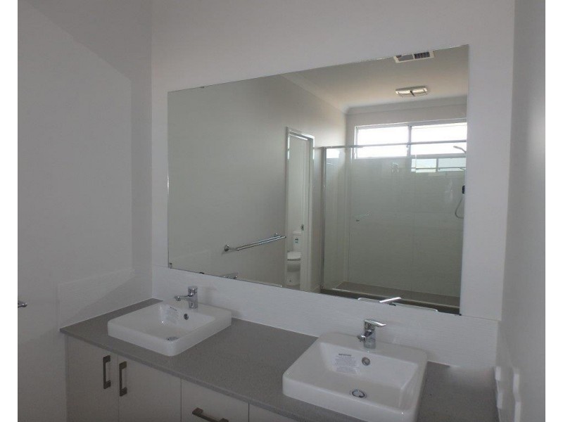 16/19 Malibu Road, Safety Bay WA 6169