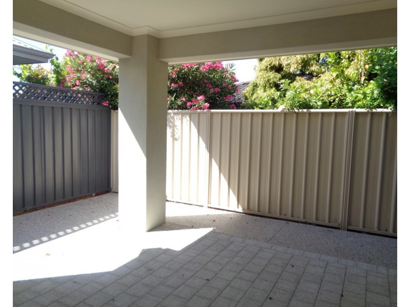 16/19 Malibu Road, Safety Bay WA 6169