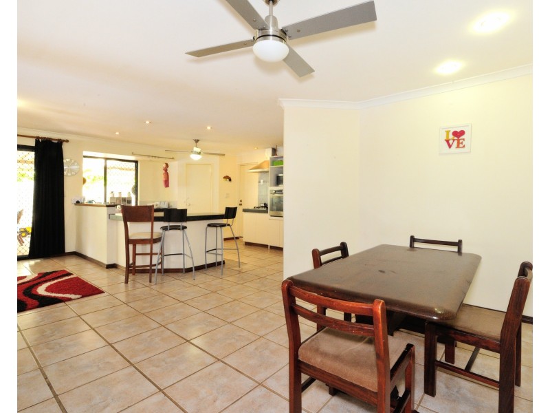 9 La Manche Avenue, Port Kennedy WA 6172